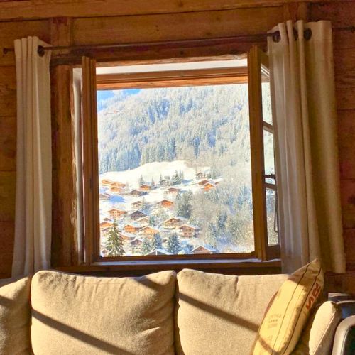 Vue sur le village depuis le Chalet Le Paccaly 2 à La Clusaz